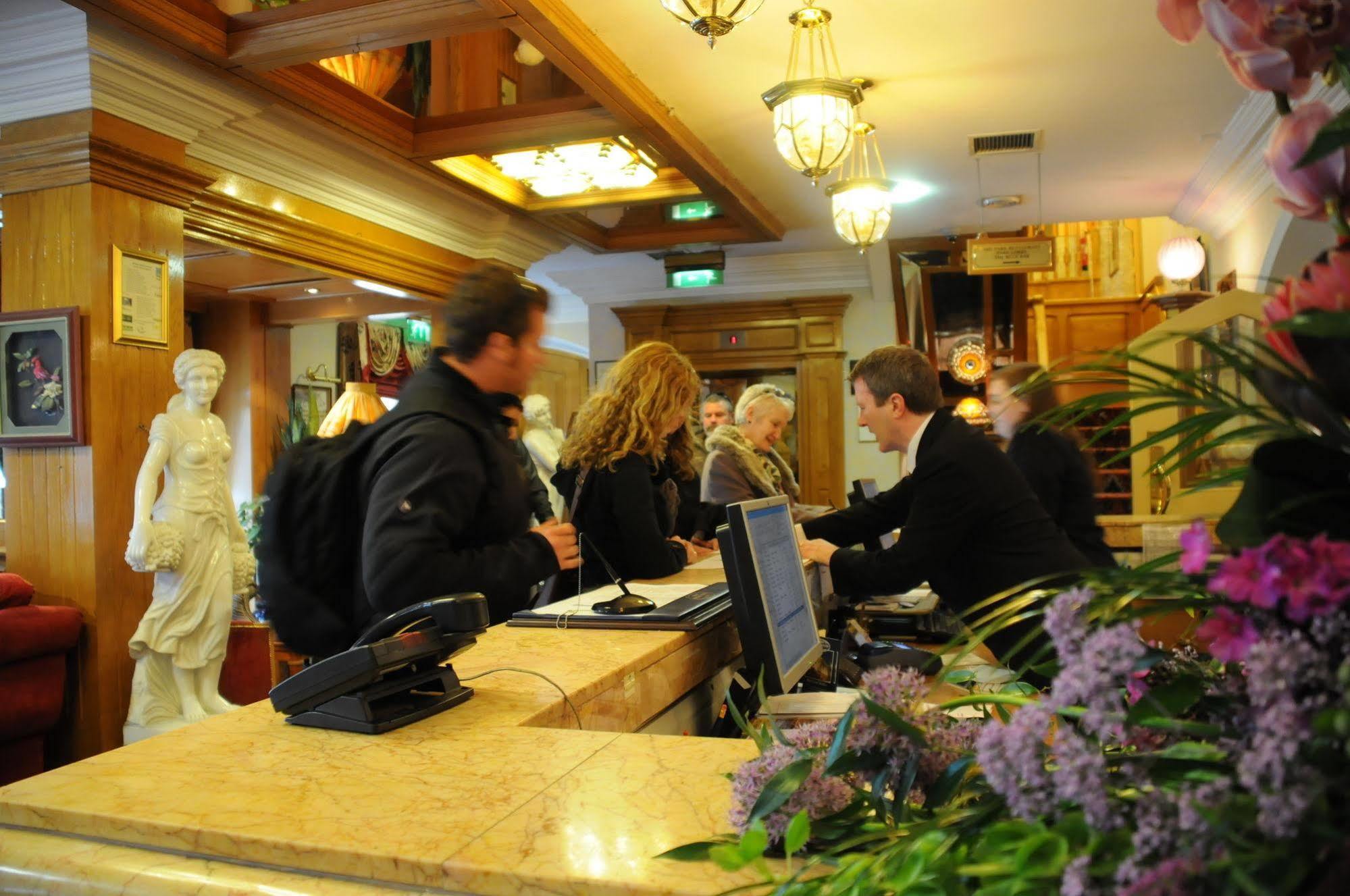 Park House Hotel Голвей Екстер'єр фото